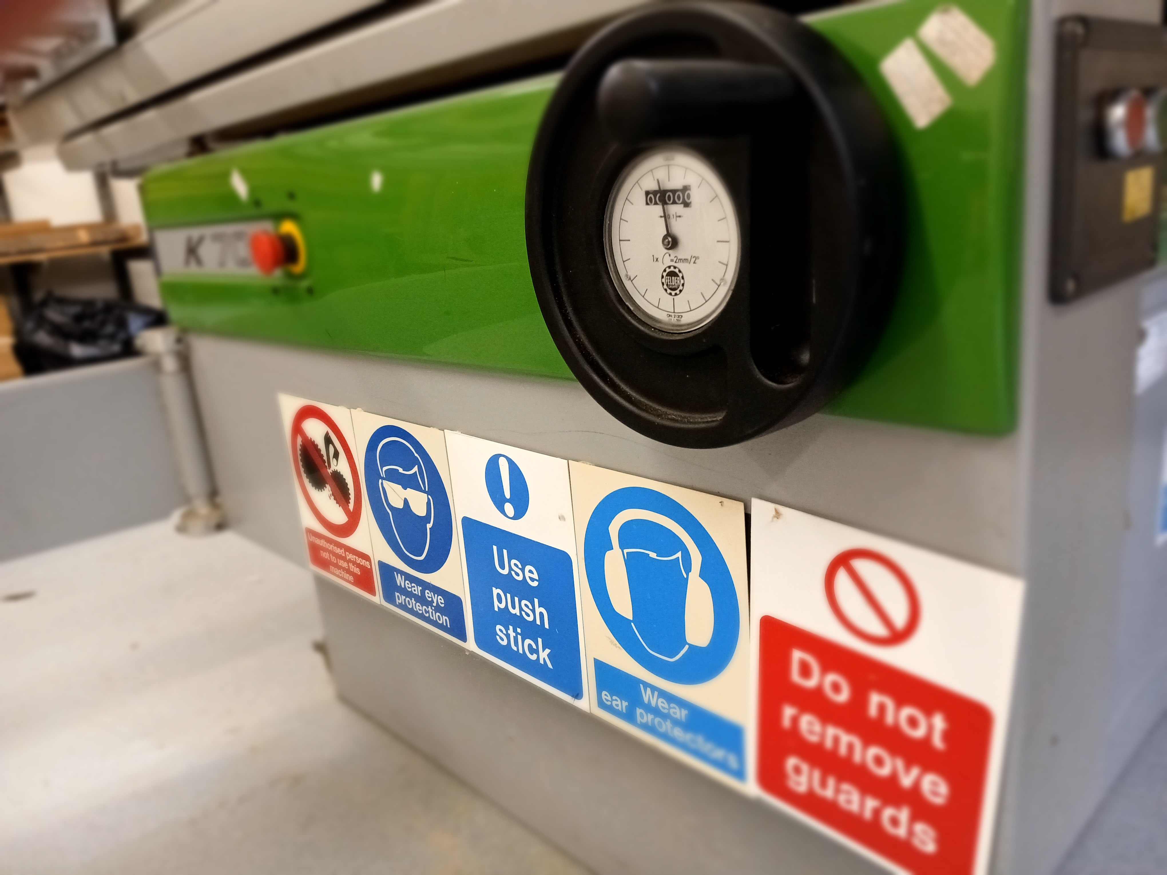 Technology H&S Refresher Circular and Band Saw Training